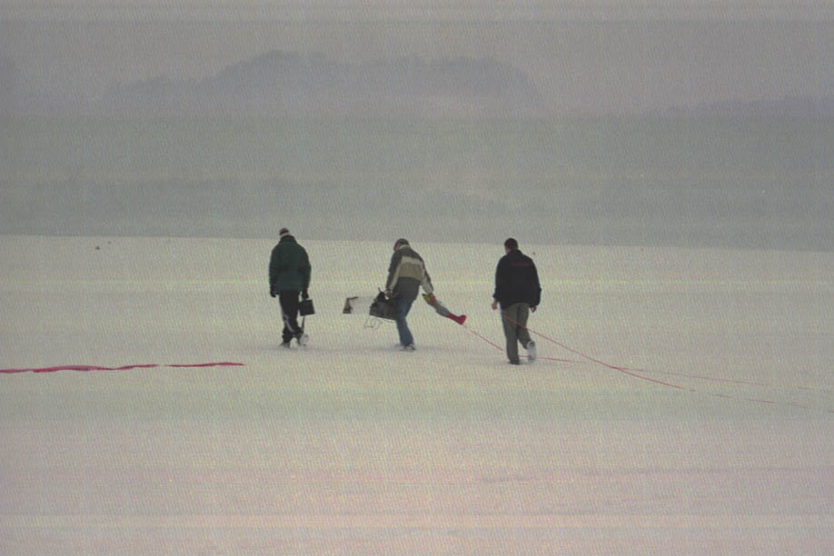 01_Shadows_in_the_mist